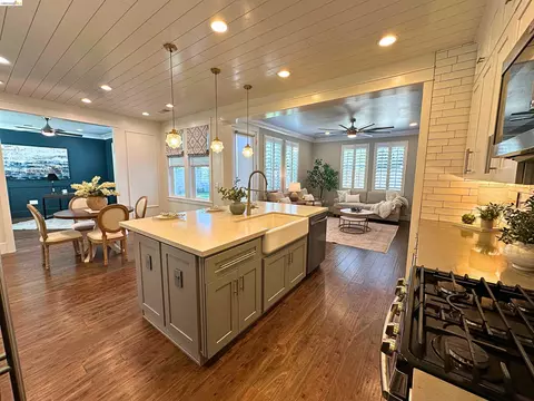 Kitchen - 2610 Shofield Ct, Tracy, CA 95377 photo 4 of 4