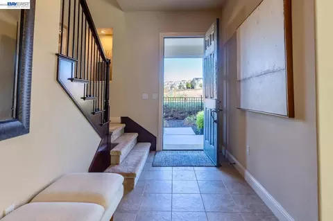 Entry Way - 4456 Sunset View Dr, Dublin, CA 94568 photo 1 of 3