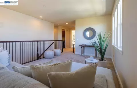 Entry Way - 4456 Sunset View Dr, Dublin, CA 94568 photo 3 of 3