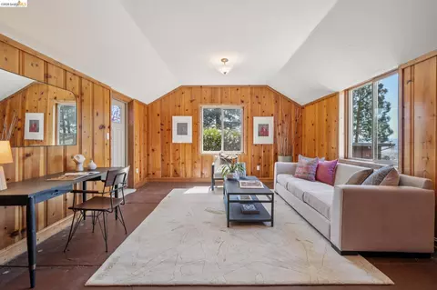 Living - 98 Fairlawn Dr, Berkeley, CA 94708 photo 8 of 8