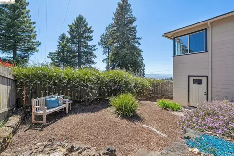 Exterior - 98 Fairlawn Dr, Berkeley, CA 94708 photo 22 of 22