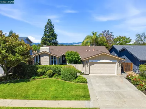 723 Navaronne Way, Concord, CA 94518