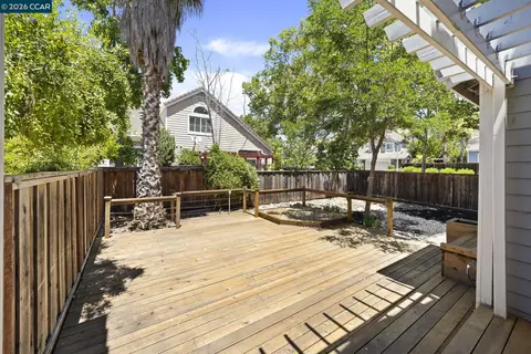 Exterior - 637 Julpun Loop, Clayton, CA 94517 photo 3 of 7