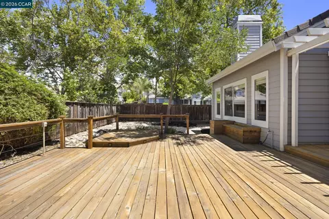 Exterior - 637 Julpun Loop, Clayton, CA 94517 photo 5 of 8