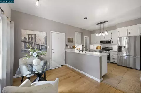 Kitchen - 637 Julpun Loop, Clayton, CA 94517 photo 5 of 5