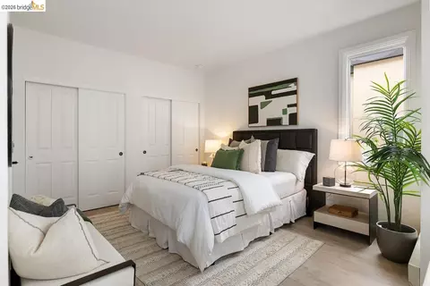 Bedroom - 2029 Channing Way #3D, Berkeley, CA 94704 photo 4 of 10