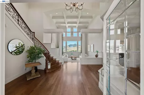 Entry Way - 27 Eagle Ridge Ln, Danville, CA 94506 photo 1 of 4