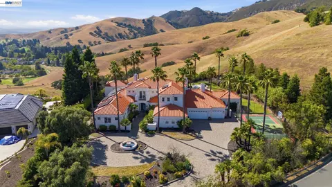 View/Area - 27 Eagle Ridge Ln, Danville, CA 94506 photo 3 of 6