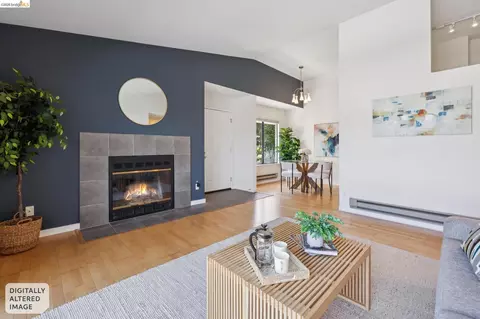 6 Schooner Ct, Richmond, CA 94804