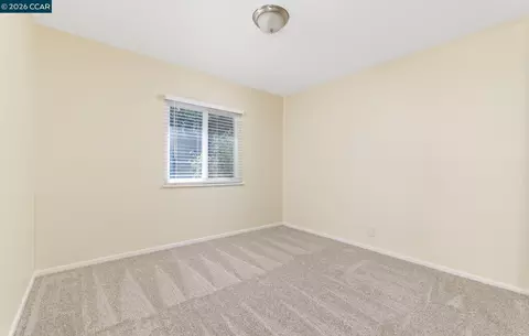Bedroom - 508 Vervais Ave, Vallejo, CA 94591 photo 2 of 4