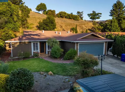 Exterior - 2983 Simas Ave, Pinole, CA 94564 photo 6 of 6
