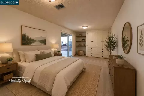 Bedroom - 2983 Simas Ave, Pinole, CA 94564 photo 2 of 7
