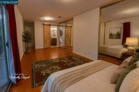 Bedroom - 2983 Simas Ave, Pinole, CA 94564 photo 5 of 6