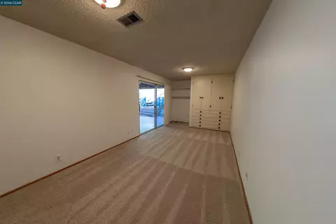 Bedroom - 2983 Simas Ave, Pinole, CA 94564 photo 3 of 6