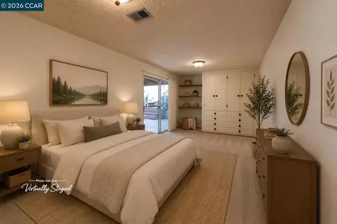 Bedroom - 2983 Simas Ave, Pinole, CA 94564 photo 2 of 6
