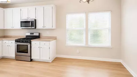 Other - 62 W Brookside Dr, Cloverdale, CA 95425 photo 1 of 2