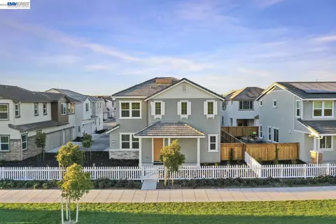 281 E Central Pkwy, Mountain House, CA 95391