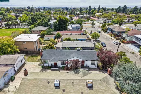 View/Area - 1520-1522 Francisco St, Berkeley, CA 94703 photo 1 of 4