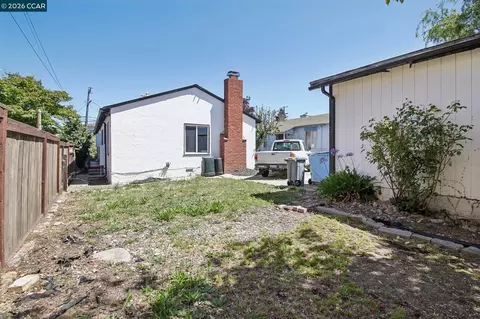 Exterior - 1520-1522 Francisco St, Berkeley, CA 94703 photo 5 of 8