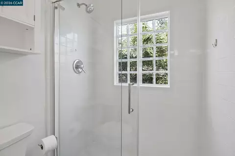 Bath - 1520-1522 Francisco St, Berkeley, CA 94703 photo 1 of 2