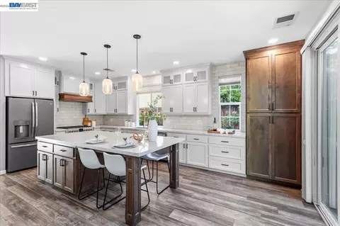 Kitchen - 5625 Applegate Way, Dublin, CA 94568 photo 1 of 6