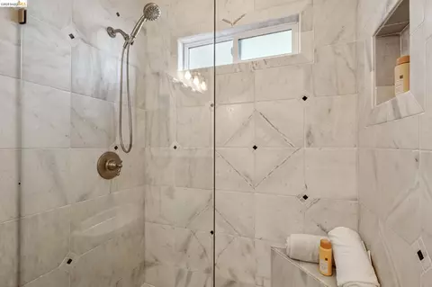 Bath - 1912 Ascot Dr, Moraga, CA 94556 photo 3 of 3