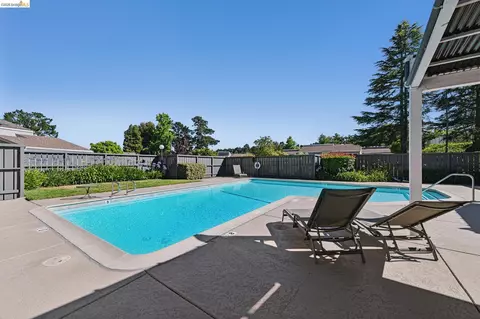 Exterior - 1912 Ascot Dr, Moraga, CA 94556 photo 11 of 14