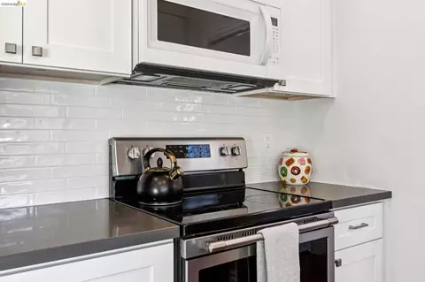 Kitchen - 1912 Ascot Dr, Moraga, CA 94556 photo 5 of 5