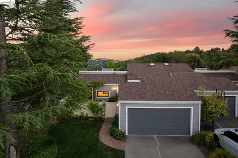 Exterior - 1912 Ascot Dr, Moraga, CA 94556 photo 14 of 14