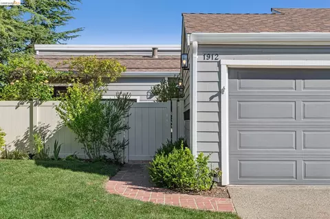 Exterior - 1912 Ascot Dr, Moraga, CA 94556 photo 13 of 14