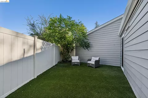 Exterior - 1912 Ascot Dr, Moraga, CA 94556 photo 9 of 14