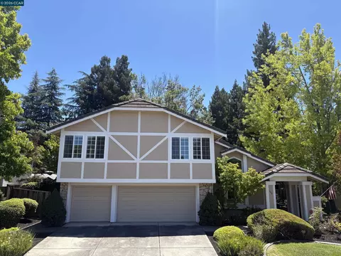 900 Woodland Dr, San Ramon, CA 94582