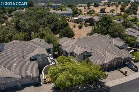 View/Area - 3024 Grey Eagle Dr, Walnut Creek, CA 94595 photo 2 of 8