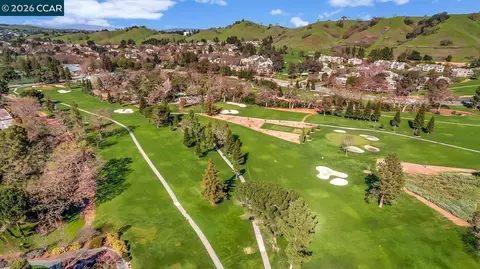 View/Area - 3024 Grey Eagle Dr, Walnut Creek, CA 94595 photo 6 of 8