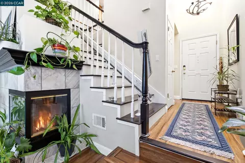 Entry Way - 1345 Shell Ln, Clayton, CA 94517 photo 5 of 11
