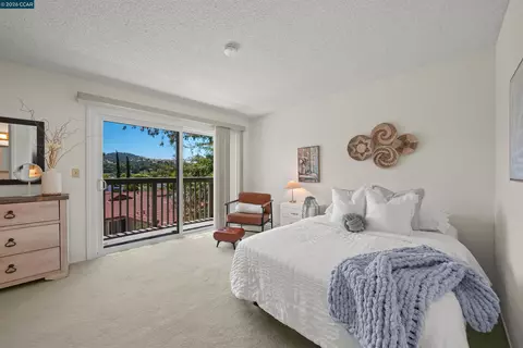 Bedroom - 4430 Eagle Peak Rd #D, Concord, CA 94521 photo 1 of 6