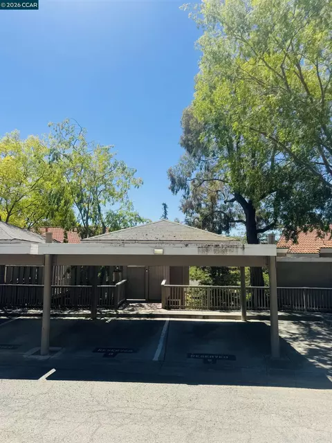 4430 Eagle Peak Rd #D, Concord, CA 94521