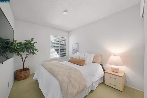Bedroom - 4430 Eagle Peak Rd #D, Concord, CA 94521 photo 3 of 6