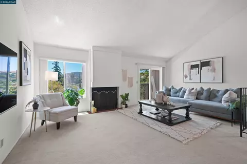 Living - 4430 Eagle Peak Rd #D, Concord, CA 94521 photo 1 of 1