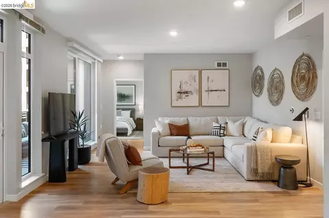 260 Brooklyn Basin Way #475, Oakland, CA 94606