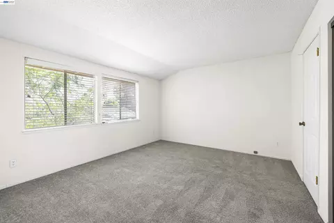 Bedroom - 7552 Silvertree Ln #25, Dublin, CA 94568 photo 5 of 11