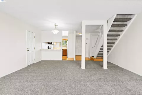 Living - 7552 Silvertree Ln #25, Dublin, CA 94568 photo 10 of 11