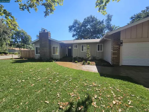 304 Boca Raton Ct, Walnut Creek, CA 94598