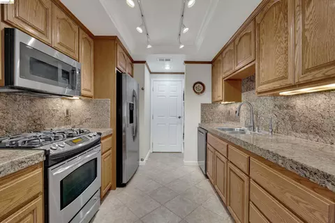 5805 Yawl St, Discovery Bay, CA 94505