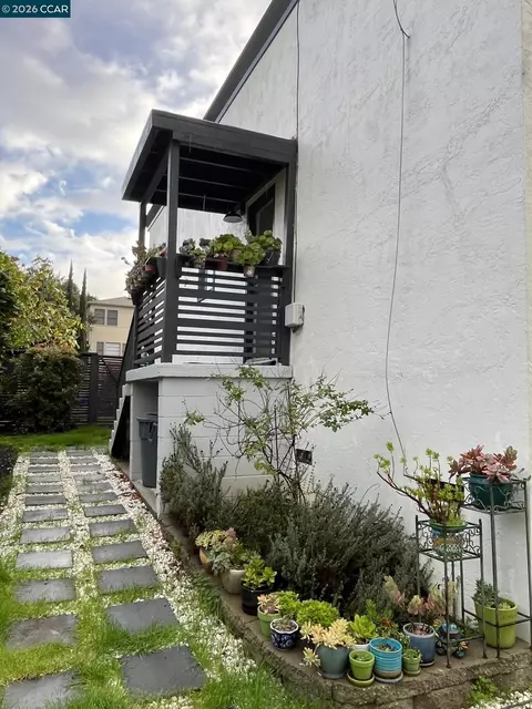 Exterior - 620 Kentucky St, Vallejo, CA 94590 photo 24 of 28