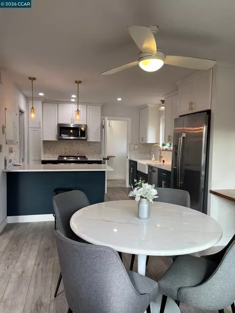Kitchen - 620 Kentucky St, Vallejo, CA 94590 photo 4 of 4