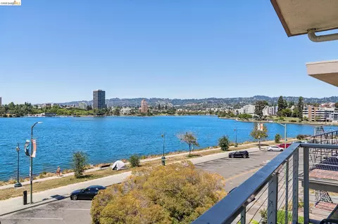 1410 Lakeshore Ave #5, Oakland, CA 94606
