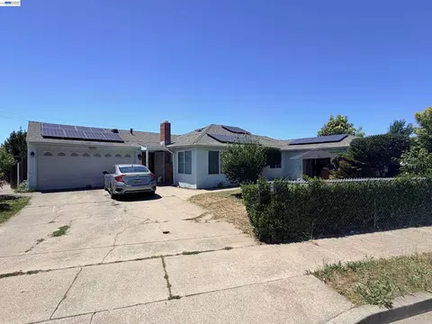2719 Xavier, East Palo Alto, CA 94303