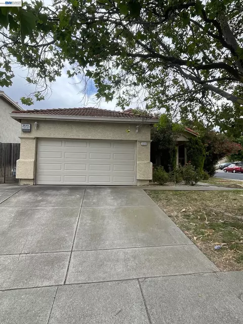 2212 Southwood Dr, Pittsburg, CA 94565