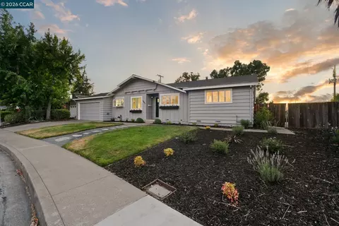 1842 Woodsdale Ct, Concord, CA 94521